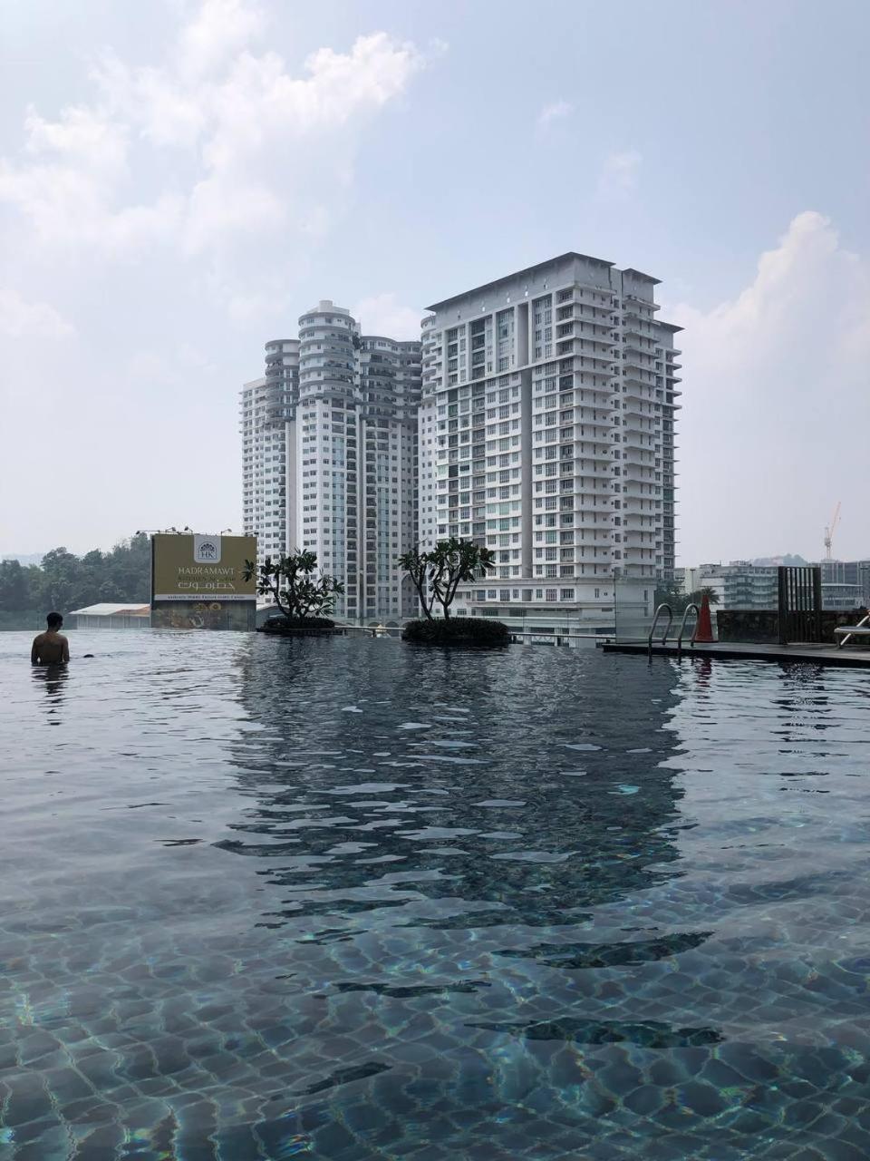 Budget Backpackers @ Kl *