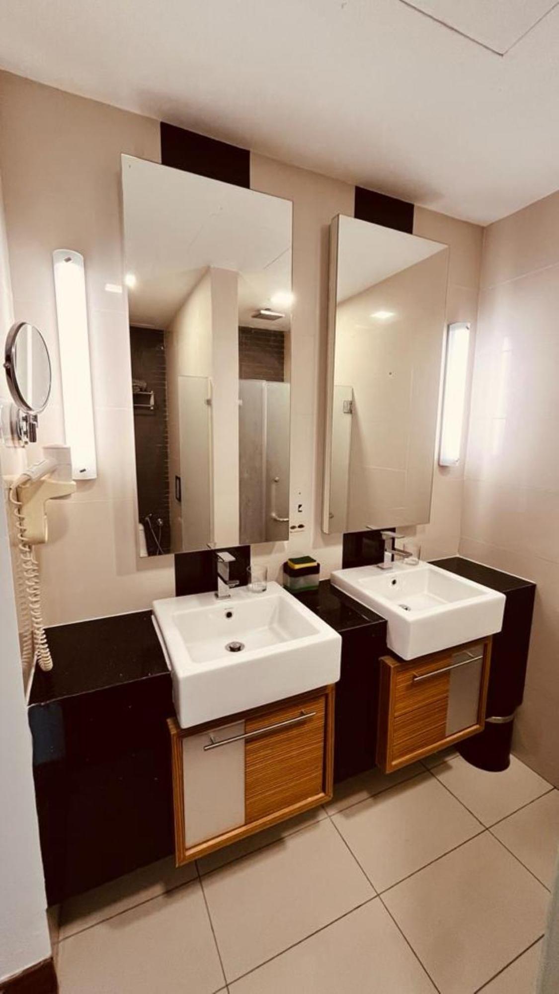 Budget Backpackers @ Kl Aparthotel